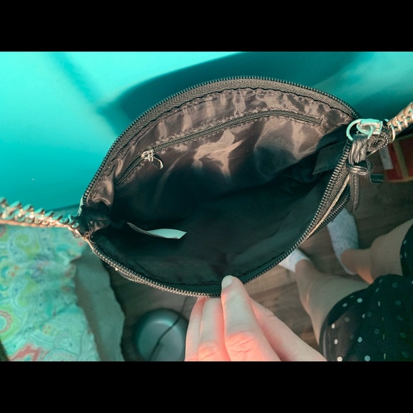 Purse - Picture 3 of 3